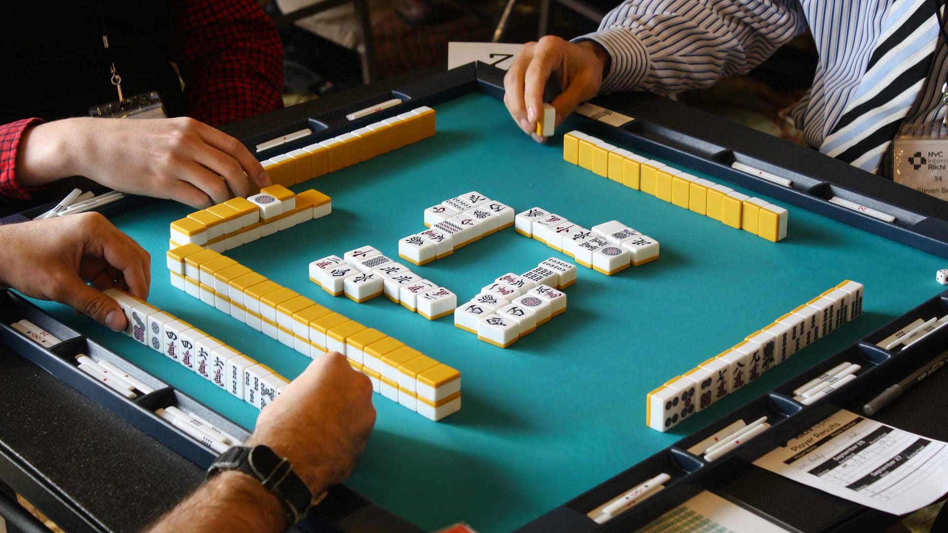 棋牌室营业现场